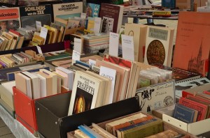 Book sale photo